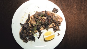 Άγρια μανιτάρια της ταβέρνας Βασιλικός στο Βαλτεσινίκο