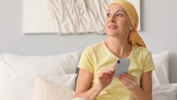 Ψηφιακή εφαρμογή για τη φροντίδα των ογκολογικών ασθενών φέρνει το πολυνομοσχέδιο του υπουργείου Υγείας, τι άλλο αλλάζει