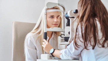 Καταγράφηκε μετάδοση ιού από ψάρια σε ανθρώπους – Τι αποκαλύπτει μελέτη σε 70 ασθενείς