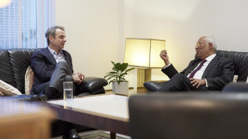 Κυριάκος Μητσοτάκης και Αντόνιο Κόστα συζήτησαν για τις τελευταίες εξελίξεις στη Μέση Ανατολή