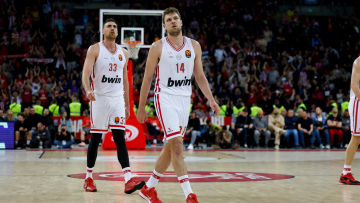 Euroleague: Ο Βεζένκοφ επέλεξε τον εαυτό του και τον Μιλουτίνοφ στην κορυφαία πεντάδα της χρονιάς 