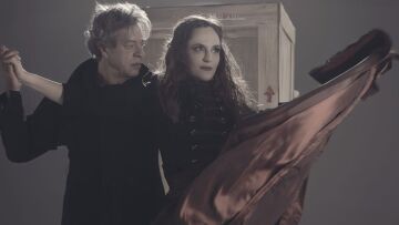 Γιάννης Τσορτέκης -  Έλενα Μαυρίδου: Ζευγάρι και στη σκηνή, στη «Δεσποινίδα Τζούλια»