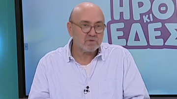 Γκάφα Κύπριου παρουσιαστή: Έβαλε την πιστωτική του κάρτα κατά λάθος σε φακελάκι γάμου 