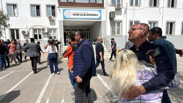 Τουρκία: Συγκίνηση για την εκπαιδευτικό που έχασε τη ζωή της ενώ προστάτευε μαθητές της στο μακελειό στο Καχραμάνμαρας