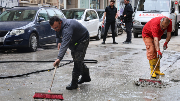 Αθηναϊκός σχιστόλιθος το υλικό που ανάβλυζε από την αυλή στην Κυψέλη: Τι είναι και πώς μπορεί να συνδέεται με τα έργα του Μετρό