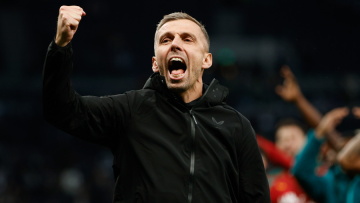 Ο προπονητής του Στρασβούργου, πανηγύρισε στα McDonald's την πρόκριση επί της Μάιντς στα ημιτελικά του Conference League

