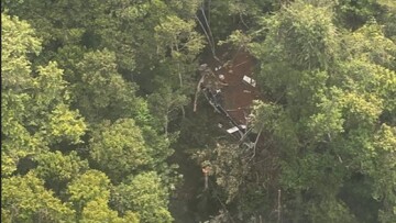 Ινδονησία: Οκτώ νεκροί στη συντριβή ιδιωτικού ελικοπτέρου