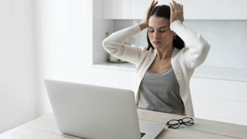 Πώς να παραμείνετε ψύχραιμοι όταν όλοι γύρω σας αγχώνονται
