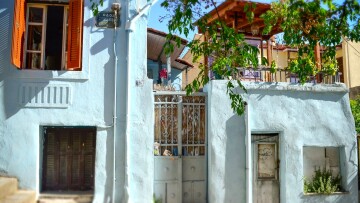 6 ενδιαφέρουσες, «άγνωστες» γωνιές της Θεσσαλονίκης με τη ματιά μιας φωτογράφου