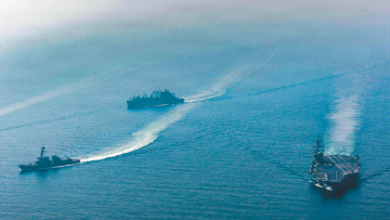Μακριά από συμφωνία ΗΠΑ και Ιράν - Ούτε 24 ώρες δεν έμειναν ανοιχτά τα Στενά του Ορμούζ