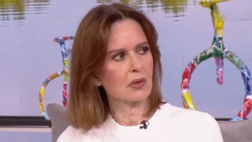 Κάτια Δανδουλάκη: Για να κάνω αυτά που ήθελα, έπρεπε να υποστώ τη ζημιά, δανείστηκα χρήματα από φτωχούς μου φίλους
