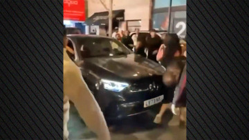 autokinito_parasirsi_hor