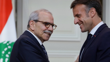 Ο Λίβανος αξιώνει την αποχώρηση των ισραηλινών στρατευμάτων από το έδαφός του - Δεν πρέπει να ξαναρχίσει ο πόλεμος, τονίζει ο Μακρόν 