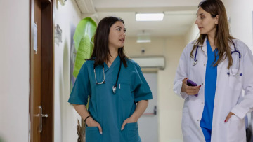 Καλύτεροι μισθοί και προσλήψεις νοσηλευτών – Πότε επιτέλους θα υλοποιηθούν από το Υπουργείο Υγείας
