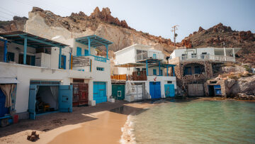 Οι οικισμοί της Μήλου: Μαγεύουν τους επισκέπτες από όλο τον κόσμο