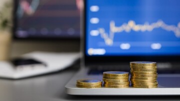 Ψηφιακή επιδρομή στο investment banking, στο «στόχαστρο» οι εύποροι πελάτες