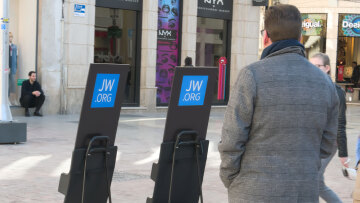 Ισπανικό δικαστήριο επιτρέπει τον χαρακτηρισμό των Μαρτύρων του Ιεχωβά ως «καταστροφική αίρεση»