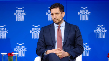 Κυρανάκης από Δελφούς: Πέντε νέες δικλείδες ασφαλείας στην γραμμή Αθήνα - Θεσσαλονίκη και 23 τρένα έως το 2027
