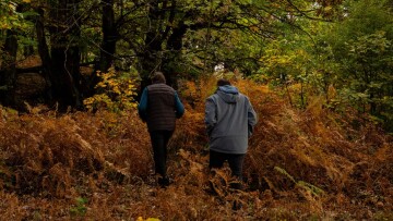 Βασιλικό Πωγωνίου: Πώς ο Αλέξανδρος, πρώην ηχολήπτης που ζούσε στην Αθήνα, προσπαθεί να δώσει νέα πνοή στο χωριό 