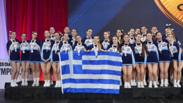 Ασημένια τα κορίτσια της Εθνικής Ελλάδος στο Παγκόσμιο πρωτάθλημα Cheerleading στο Ορλάντο, δείτε βίντεο