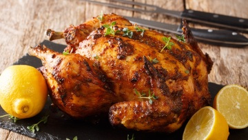 Ψήσιμο στον φούρνο: Οι θερμοκρασίες, οι τρόποι και η τραγανή πέτσα