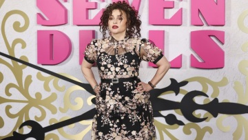 Έλενα Μπόναμ Κάρτερ: «Είμαι το κλισέ που λέει ότι νιώθω πολύ πιο ευτυχισμένη σήμερα από ό,τι ένιωθα νεότερη»
