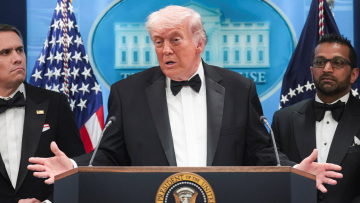 Το περιστατικό με τους πυροβολισμούς στο δείπνο δεν θα είχε συμβεί αν υπήρχε η αίθουσα χορού στον Λευκό Οίκο, λέει ο Τραμπ