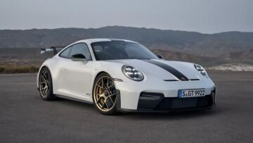 Ιδού το αυτοκίνητο που αλλάζει χρώματα με το πάτημα ενός κουμπιού
