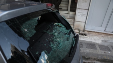 Άγιος Παντελεήμονας: Ηχητικό ντοκουμέντο από τη στιγμή που ο 29χρονος Παλαιστίνιος σε κατάσταση αμόκ σπάει 30 σταθμευμένα ΙΧ 