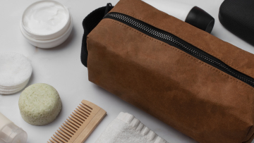 Beauty survival kit: Tα απαραίτητα προϊόντα μακιγιάζ και περιποίησης για κάθε τριήμερη απόδραση
