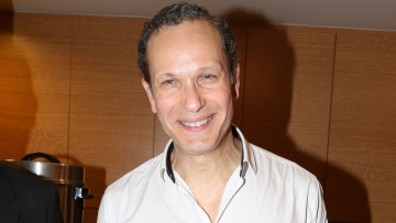 Βασίλης Κούκουρας: Έχω χάσει δύο φορές δουλειά στο θέατρο λόγω του ύψους μου