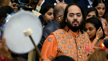 Ο γιος του Ινδού μεγιστάνα Αμπάνι προσφέρει καταφύγιο στους ιπποπόταμους του Εσκομπάρ