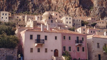 Πρωτομαγιά 2026: Οι ταξιδιωτικές προτιμήσεις των Ελλήνων εντός και εκτός συνόρων – Οι πιο δημοφιλείς προορισμοί