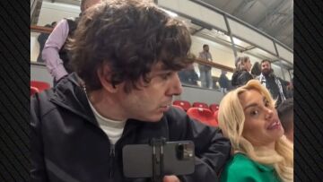 YouTuber δεν αναγνώρισε την Αλεξάνδρα Παναγιώταρου: Δεν ξεκινάς καλά, δεν μιλάς ωραία, του απάντησε
