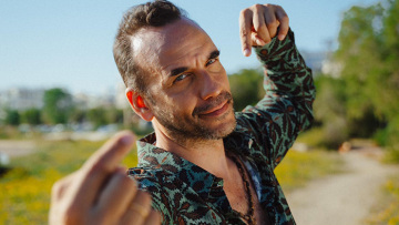 Πάνος Μουζουράκης: Θα δώσει δύο μεγάλες συναυλίες σε Αθήνα και Θεσσαλονίκη