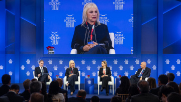 Η Ιουλία Τσέτη στο Delphi Forum XI: «Η βιωσιμότητα είναι συνέχεια και συνέπεια - Οι εργαζόμενοι σύμμαχοί μας»