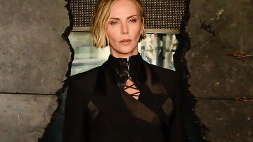 Η Σαρλίζ Θέρον για τα ραντεβού και τις σχέσεις: «Δεν νομίζω ότι θα μπορούσα να συγκατοικήσω ξανά με κάποιον» (βίντεο)