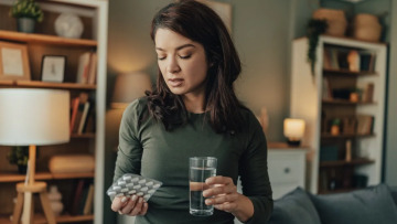 Μικροβιακή αντοχή: Στο κοντινό μέλλον θα κινδυνεύει η ζωή μας από απλές λοιμώξεις – Ένας καθηγητής εξηγεί
