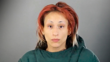 Αδιανόητο έγκλημα στις ΗΠΑ: Μαχαίρωσε τον σύντροφό της επειδή της έφερε φαγητό στο σπίτι ενώ εκείνη ήθελε να βγει έξω