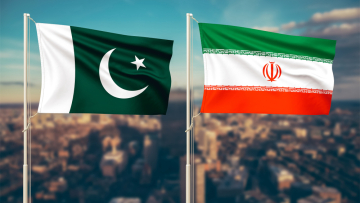 Έξι χερσαίες οδούς για τη μεταφορά εμπορευμάτων στο Ιράν άνοιξε το Πακιστάν λόγου του αμερικανικού μπλόκου στο Ορμούζ