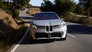 Η νέα BMW iX5 θα προσφέρεται με μεγάλη μπαταρία
