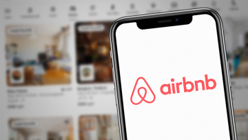 Airbnb: Τα βρίσκουν στην πλατφόρμα και τα κλείνουν «μαύρα» στο χέρι