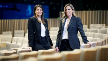 Βαρβιτσιώτη - Δενδρινού απαντούν σε Τσίπρα για το ντοκιμαντέρ: Πουθενά δεν συσχετίσαμε τη Συμφωνία των Πρεσπών με μη περικοπή συντάξεων