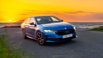Δοκιμάζουμε το all time classic Skoda Octavia - Πόσο κοστίζει στην χώρα μας;
