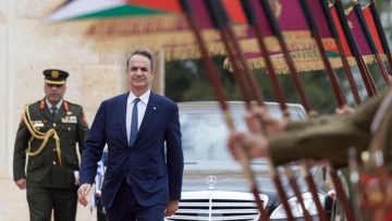 Μητσοτάκης από Αμμάν: «Να επιστρέψουμε στο status quo ante στα Στενά του Ορμούζ» 