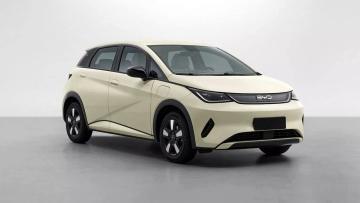 Το BYD Dolphin και σε plug-in υβριδικό