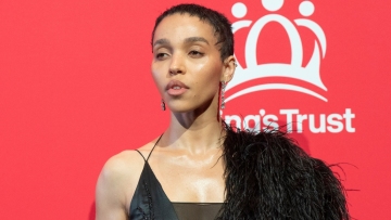 Η FKA Twigs θα υποδυθεί τη Ζοζεφίν Μπέικερ σε βιογραφική ταινία: Ανυπομονώ