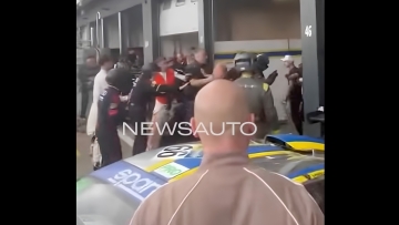 Αγριο ξύλο μεταξύ μηχανικών της Lamborghini και της Audi - Δείτε το video