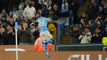 Premier League: «Ζωντανή» για τον τίτλο η Μάντσεστερ Σίτι, 3-0 την Κρίσταλ Πάλας, δείτε τα γκολ
