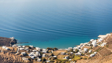 
Τέσσερα νησιά για το τριήμερο Αγίου Πνεύματος